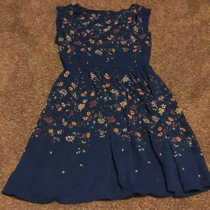 Super cute spring floral dress